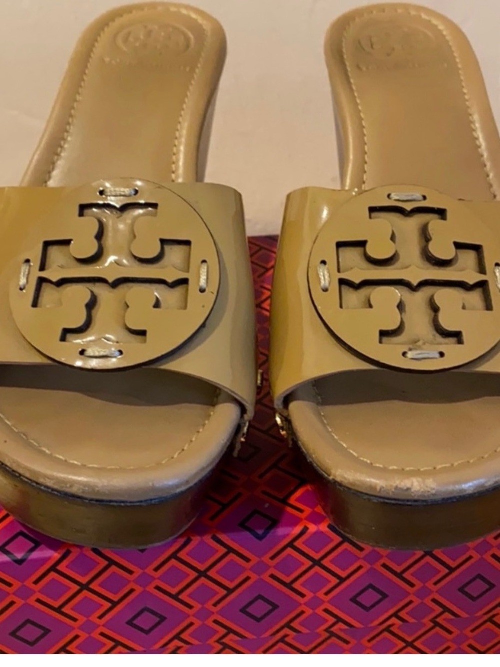 Tory Burch Tan Logo Patent Slide Mules